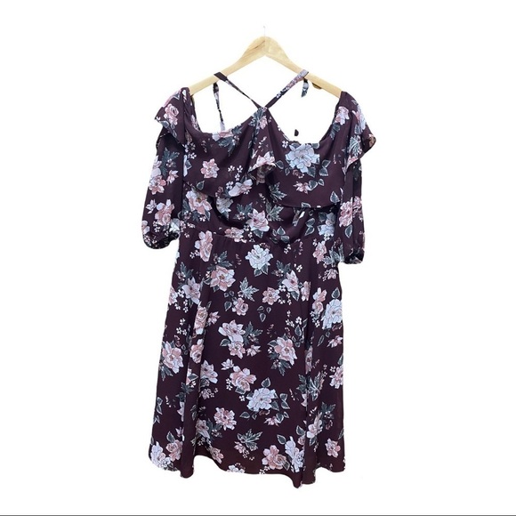 - Torrid Cold Shoulder Floral Dress - Picture 2 of 5